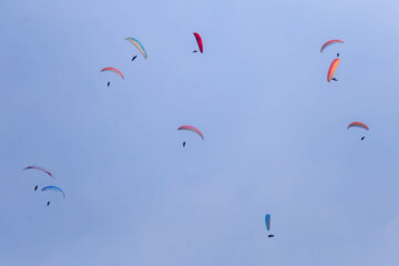 Las competiciones de vuelo de distancia en parapente