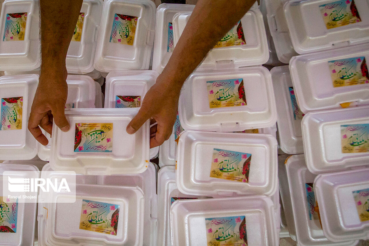 توزیع ۱۶۰ هزار پرس غذای گرم بین مددجویان و نیازمندان البرز