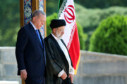 Президент Ирана принял турецкого коллегу в Тегеране