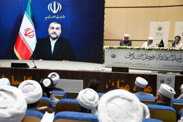 سخنرانی ویدئو کنفرانسی «حسین امیر عبداللهیان» وزیر امور خارجه در اولین کنفرانس منطقه‌ای وحدت اسلامی
