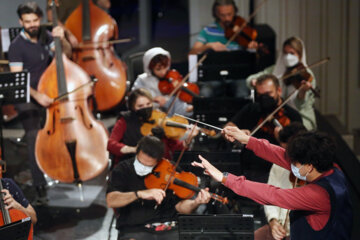 Répétition de l'Orchestre symphonique de Téhéran