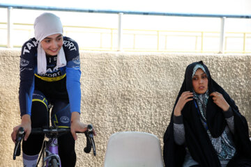 Liga femenina de ciclismo en pista de Irán