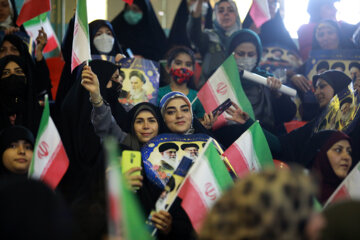 El presidente iraní visita la provincia Markazí