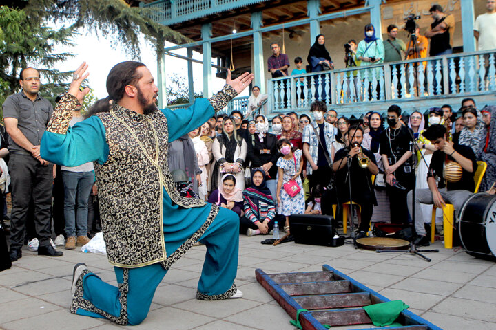 اجرای ۱۲ نمایش در نخستین روز چهل و یکمین جشنواره تئاتر فجر