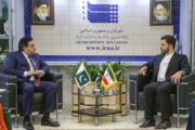 El embajador de Paquistán en Irán insta al desarrollo de las relaciones bilaterales en todos los ámbitos