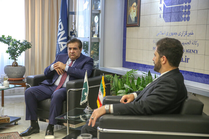 هیچ محدودیتی برای توسعه روابط با جمهوری اسلامی نداریم/ همکاری های رسانه ای ایران و پاکستان گسترش می یابد