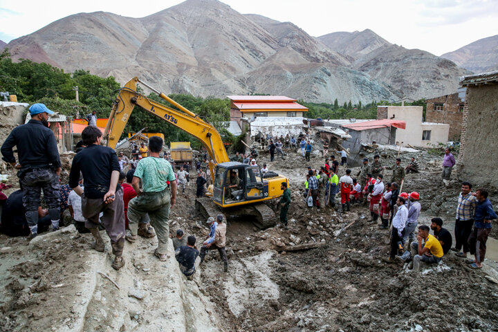 باران موسمی در چله تابستان؛ سیلاب غافلگیری و غم