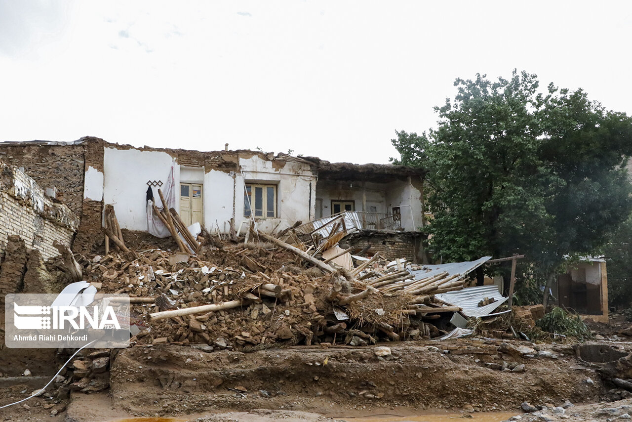 وسایل زندگی ۲۵۰ خانوار روستای بارده در سیل به‌طور کامل نابود شد