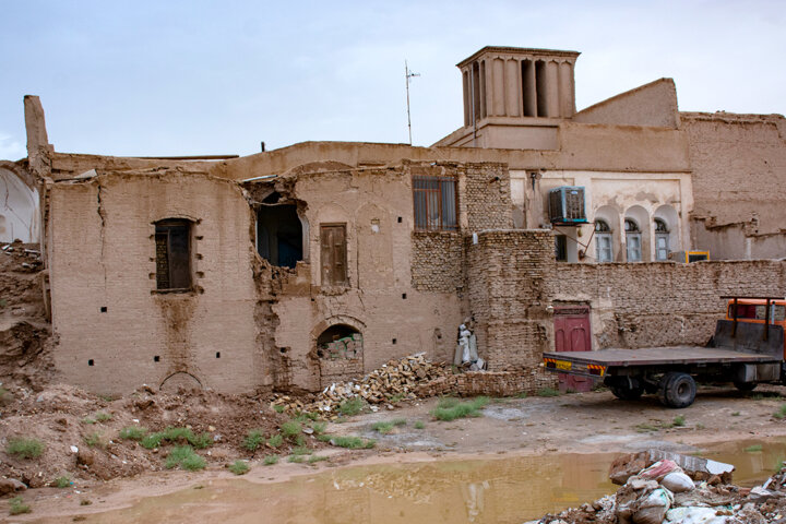 تابستان و ناگهان باران/ آیا بارشهای سیلآسای موسمی قابل پیش بینی است؟