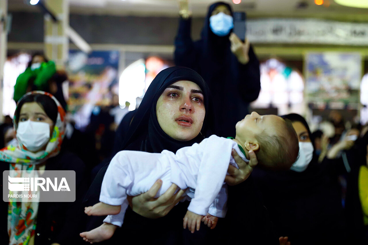 اجتماع بزرگ مادران و شیرخوارگان عاشورایی در مصلای تهران برگزار میشود اجتماع بزرگ مادران و شیرخوارگان عاشورایی در مصلای تهران برگزار میشود