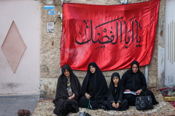 عزاداری عصر عاشورا در بن بست شاه محمدی