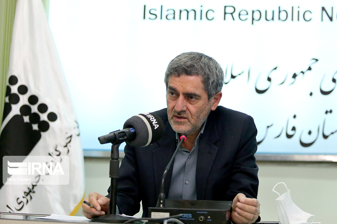 استاندار فارس: راهکارهای مختلف برای تامین آب صنایع در دستور کار است استاندار فارس: راهکارهای مختلف برای تامین آب صنایع در دستور کار است