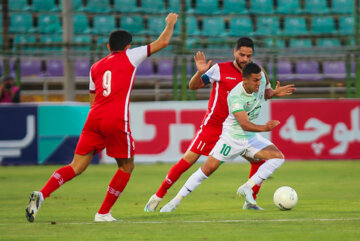 لیگ برتر فوتبال- ذوب آهن و پرسپولیس