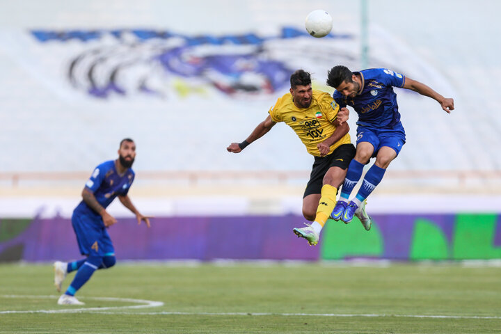 شرط قهرمانی در لیگ/ وعده رئیس جمهور به ورزشکاران