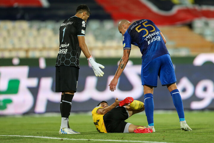 ترکیب منتخب هفته چهارم لیگ برتر؛ بازگشت به سبک پرسپولیس و فولاد 2