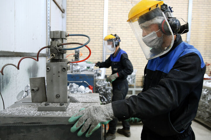 سرمایهگذاری پنج هزار میلیارد تومانی صنایع سمنان پنج هزار شغل ایجاد کرد