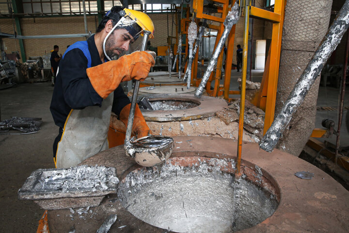 احیای واحدهای راکد و جذب سرمایه در بخش صنعت در صدر اقدامات آذربایجان شرقی