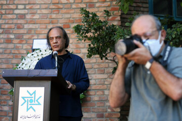 سخنرانی «سیف الله صمدیان» عکاس و فیلمبردار باسابقه سینما در مراسم تشییع پیکر «بابک برزویه»
