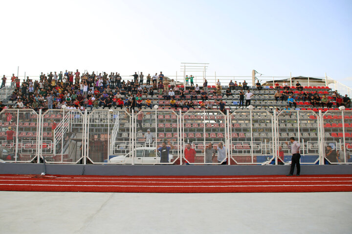 نوسازی ورزشگاه پرخاطره مازندران؛ هدیه ویژه دولت سیزدهم به نساجیچیها