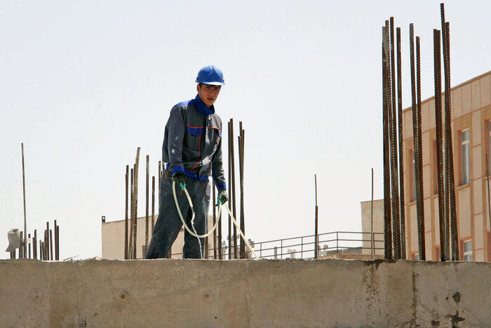 سنگ بنای این خانه را دولت سیزدهم گذاشت