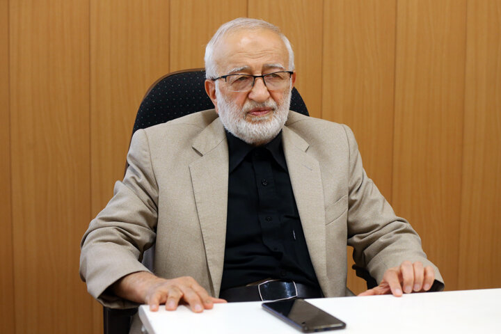 دولت با پایبندی به اصول گشایشهای زیادی ایجاد کرد / برچسب پوپولیسم صفت مردمی را از رئیسجمهور نمیگیرد 4