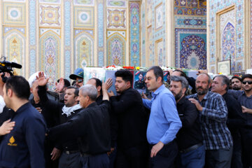 تشییع پیکر دو شهید مدافع امنیت در شیراز