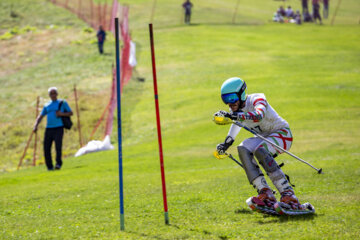 El Campeonato Mundial Juvenil de Esquí sobre hierba en la pista internacional de Dizin