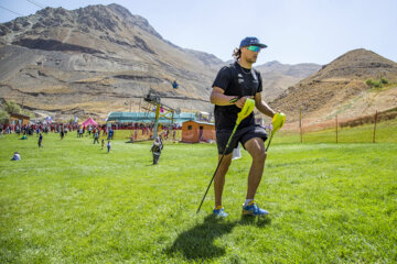 El Campeonato Mundial Juvenil de Esquí sobre hierba en la pista internacional de Dizin