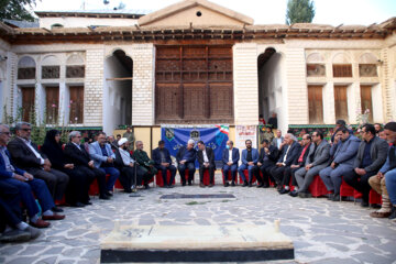 رونمایی از خودروی ریرا در زادگاه نیمایوشیج