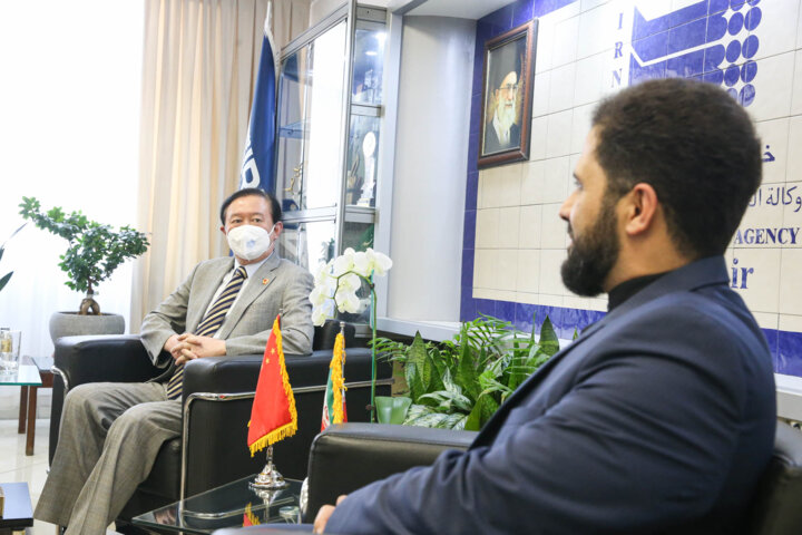 انتقاد سفیر چین در ایران از نقش تخریبی رسانه های غربی درخصوص همکاری های ایران وچین 2