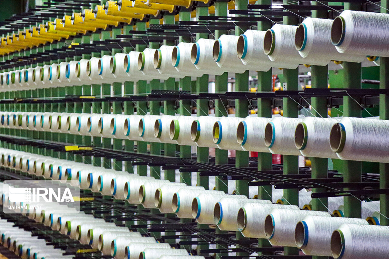 کارخانه تریکو بافی در شهرستان محلات به بهره برداری رسید  کارخانه تریکو بافی در شهرستان محلات به بهره برداری رسید