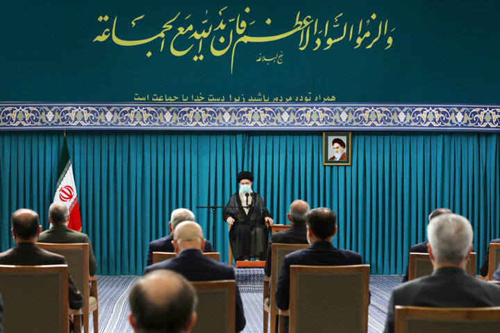 مردمی بمانید و به وعدهها عمل کنید / حاشیهنگاری ایرنا از دیدار اعضای هیئت دولت با رهبر انقلاب 2