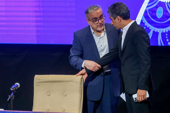 واعظ آشتیانی: فیفا میتواند انتخابات را باطل کند/ برخی بدنامی را به بینامی ترجیح میدهند