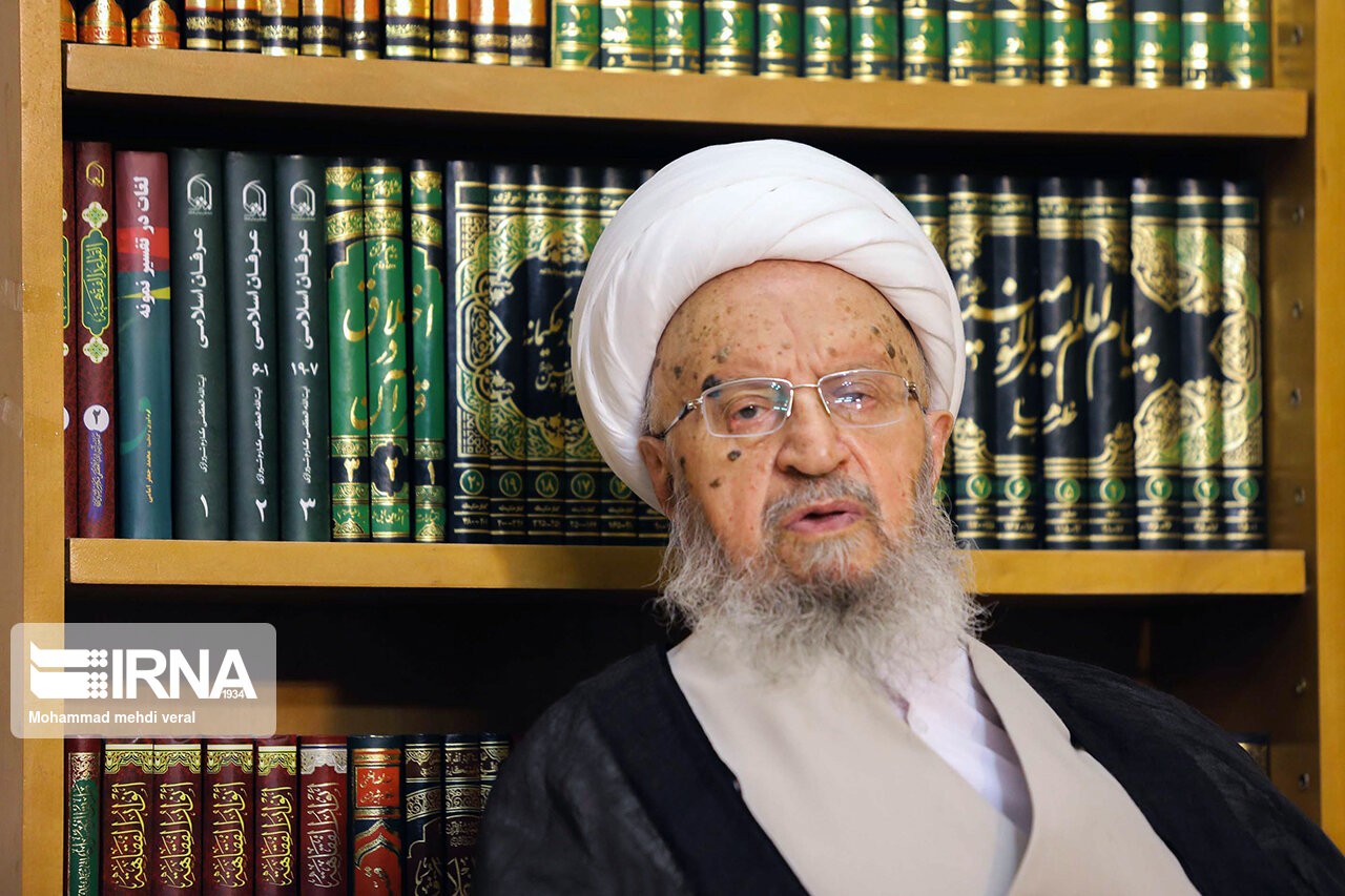 آیتالله مکارم شیرازی یک پیام صادر کرد 2
