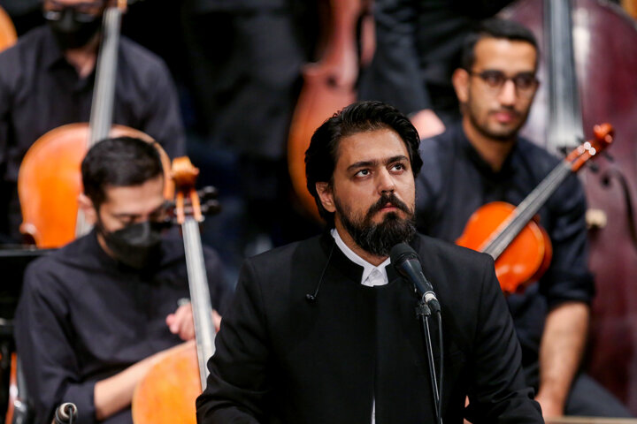 پوریا اخواص: نگاه حماسی موسیقی نمایش «علمدار» را دوست داشتم