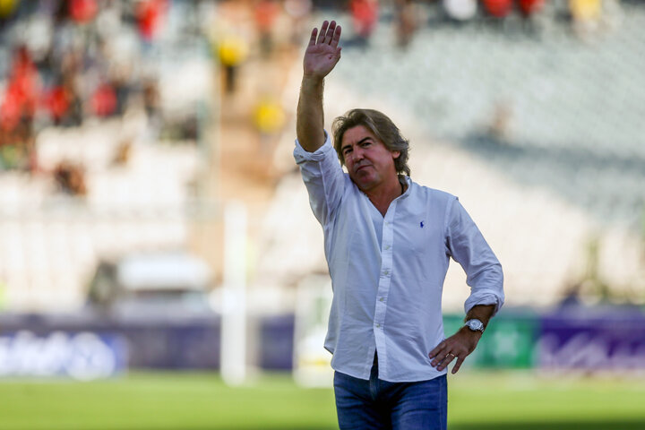 ساپینتو: با رفتن آجورلو میخواستم از استقلال بروم / دستیار مربی نساجی به من بی احترامی کرد