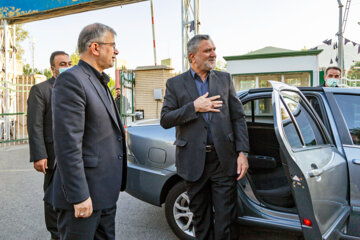 بازدید «سید صولت مرتضوی» معاون اجرایی رئیس جمهور از اداره کل آموزش و پرورش (تجهیز مدارس) استان البرز