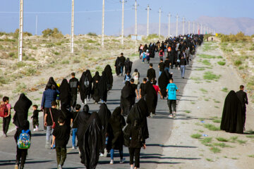 راهپیمایی جاماندگان اربعین حسینی- سمنان