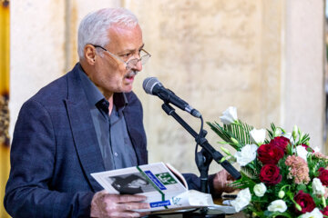 Irán conmemora a Shahriar en el Día Nacional de la Poesía y la Literatura Persa