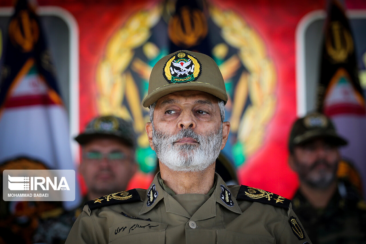 سرلشکر موسوی: ارتش آماده پشتیبانی از نیروی انتظامی است