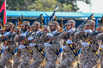 Desfile de las Fuerzas Armadas de Irán 