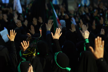 اجتماع بزرگ امام حسنی‌ها در میدان آزادی