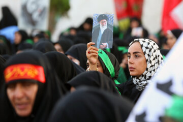 اجتماع بزرگ امام حسنیها در میدان آزادی