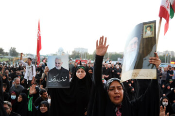 اجتماع بزرگ امام حسنیها در میدان آزادی