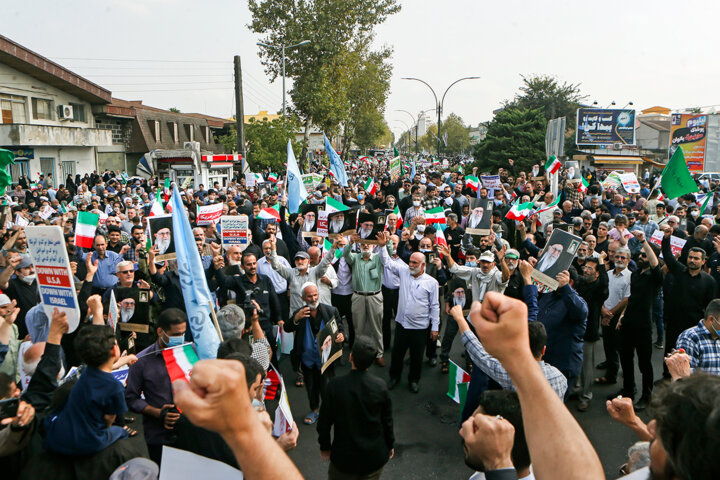 پاسخ ملت به آشوبگران؛ ایران به پا خاست