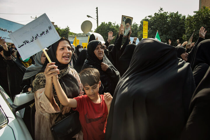 بروجردی: ملت ایران با راهپیمایی خود نشان داد که با بصیرت و بیدار است