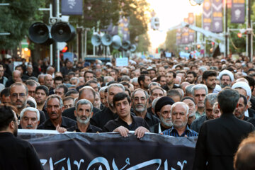 Iran: manifestation contre les émeutiers 