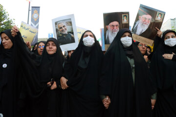 Iran: manifestation contre les émeutiers 