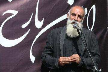 مراسم خاکسپاری امین تارخ