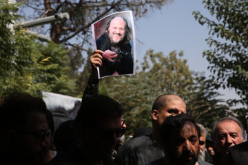 مراسم خاکسپاری امین تارخ